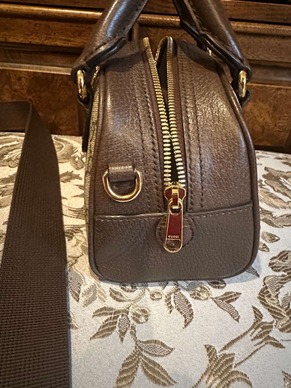 Gucci Beige GG Supreme Mini Top Handle Bag with Green-Red Stripe - Picture 3 of 8